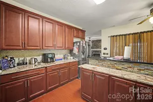 11410 Hunters Landing Dr, Charlotte, NC 28273 - Photo 15