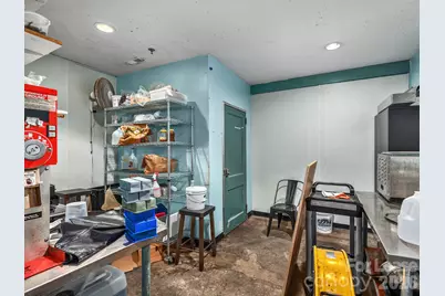 48 College Street #2nd Floor, Asheville, NC 28801 - Photo 17