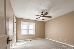 2705 N Center St, Hickory, NC 28601 - Photo 11
