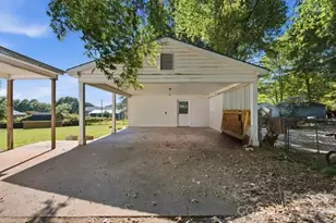 1411 Reid St, Statesville, NC 28677 - Photo 3
