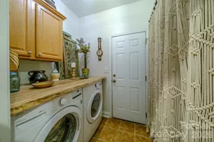 9330 Valley Rd, Charlotte, NC 28270 - Photo 13