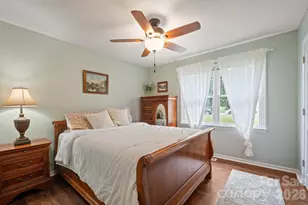 107 Powe St, Morganton, NC 28655 - Photo 27