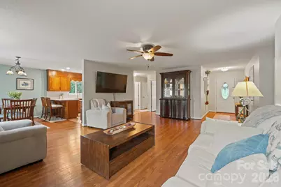 107 Powe Street, Morganton, NC 28655 - Photo 17