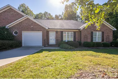 559 Queen Brogan Court, Gastonia, NC 28054 - Photo 1