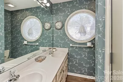 2911 Middleton Place #32, Hendersonville, NC 28791 - Photo 19