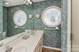 2911 Middleton Pl, Hendersonville, NC 28791 - Photo 19