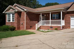 2065 Gary Ln, Hickory, NC 28602 - Photo 31