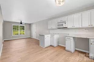 2065 Gary Ln, Hickory, NC 28602 - Photo 7