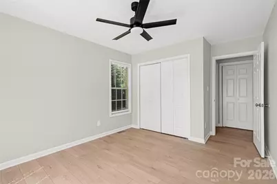2065 Gary Lane, Hickory, NC 28602 - Photo 23