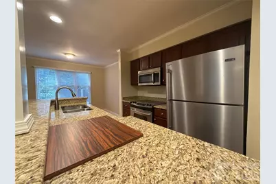 413 W 8th Street #B1, Charlotte, NC 28202 - Photo 9