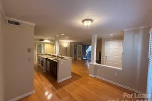 413 W 8th St, Charlotte, NC 28202 - Photo 3