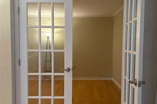 413 W 8th St, Charlotte, NC 28202 - Photo 13