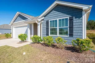 1021 Foxberry Ln, Maiden, NC 28650 - Photo 3