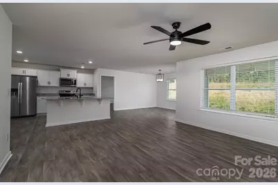 1021 Foxberry Lane, Maiden, NC 28650 - Photo 11
