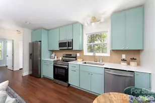 22 Crestfield Ave, Asheville, NC 28804 - Photo 7