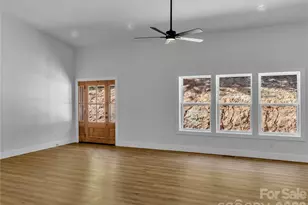108 Payne Dr, Zirconia, NC 28790 - Photo 9