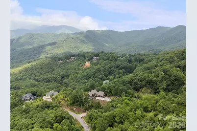 99 Settings Boulevard #3 A-12, Black Mountain, NC 28711 - Photo 3