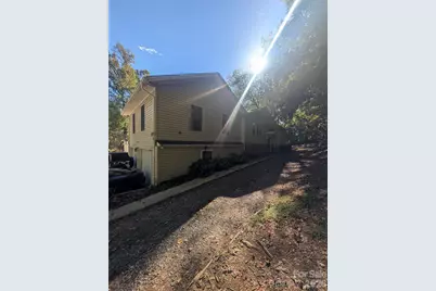 183 Falls Avenue, Granite Falls, NC 28630 - Photo 3