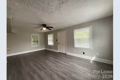 3905 Freedom Drive, Charlotte, NC 28208 - Photo 3