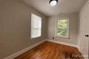 3905 Freedom Dr, Charlotte, NC 28208 - Photo 11