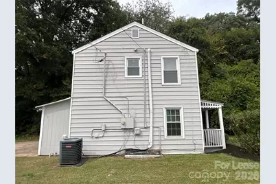 3905 Freedom Drive, Charlotte, NC 28208 - Photo 15