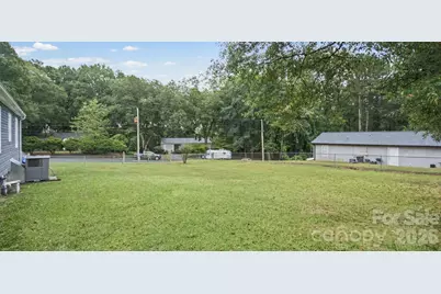 1207 W 4th Avenue, Gastonia, NC 28052 - Photo 23