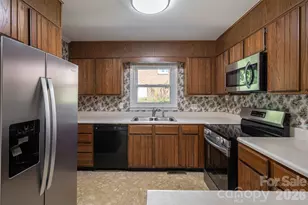 23 Wagon Rd, Asheville, NC 28805 - Photo 5