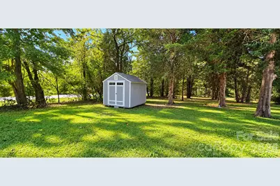 6067 Lake Wylie Road, Lake Wylie, SC 29710 - Photo 5
