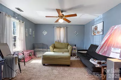 1242 W Airline Avenue, Gastonia, NC 28052 - Photo 5