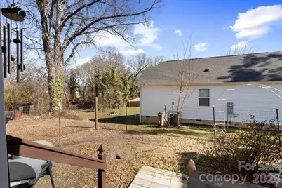 1242 W Airline Avenue, Gastonia, NC 28052 - Photo 9