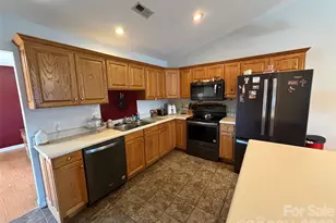 69 B Buena Vista Ridge, Marion, NC 28752 - Photo 13