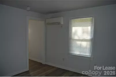 517 Elm Street, Statesville, NC 28677 - Photo 5