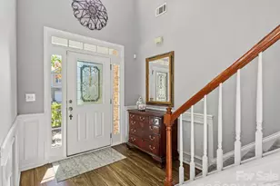 10900 Sand River Ct, Kannapolis, NC 28036 - Photo 5
