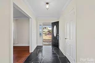 2111 Sagamore Rd, Charlotte, NC 28209 - Photo 3