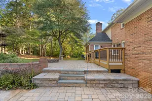 2716 Oldenway Dr, Charlotte, NC 28269 - Photo 37