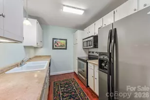 1323 Queens Rd, Charlotte, NC 28207 - Photo 7