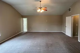 15315 Edgewater Forest Ln, Charlotte, NC 28278 - Photo 21