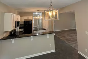 15315 Edgewater Forest Ln, Charlotte, NC 28278 - Photo 9