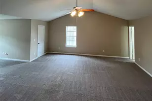 15315 Edgewater Forest Ln, Charlotte, NC 28278 - Photo 19