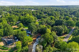 605 Coulwood Dr, Charlotte, NC 28214 - Photo 37
