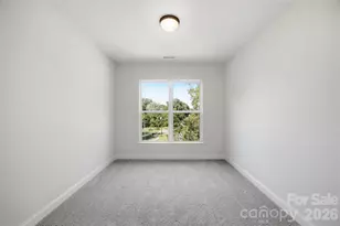 605 Coulwood Dr, Charlotte, NC 28214 - Photo 29