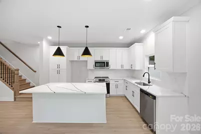 605 Coulwood Drive, Charlotte, NC 28214 - Photo 11