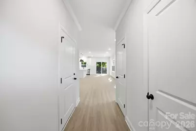 605 Coulwood Drive, Charlotte, NC 28214 - Photo 5