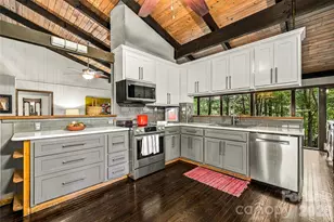 7820 Greenville Hwy, Brevard, NC 28712 - Photo 11