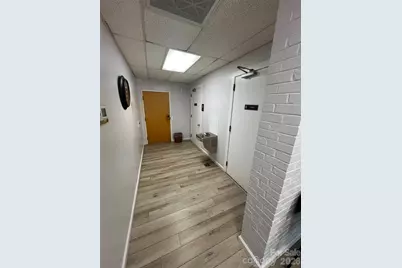 320 E Lee Avenue, Yadkinville, NC 27055 - Photo 39
