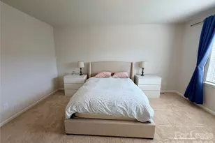 5826 Strathmore Ct, Charlotte, NC 28215 - Photo 15