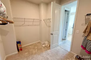 5826 Strathmore Ct, Charlotte, NC 28215 - Photo 23