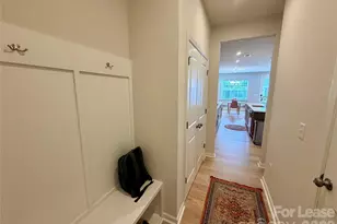 5826 Strathmore Ct, Charlotte, NC 28215 - Photo 9