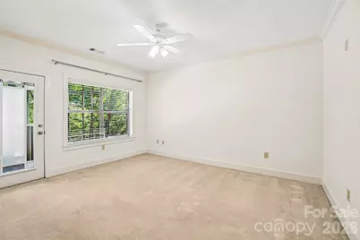 9 Kenilworth Knolls #201, Asheville, NC 28805 - Photo 17