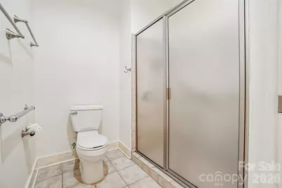 9 Kenilworth Knolls #201, Asheville, NC 28805 - Photo 25